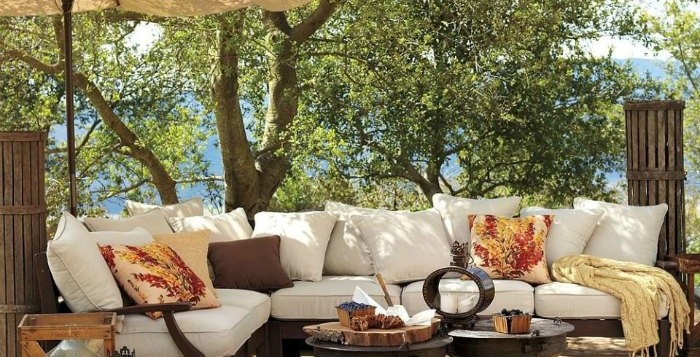 Furniture patio cushions