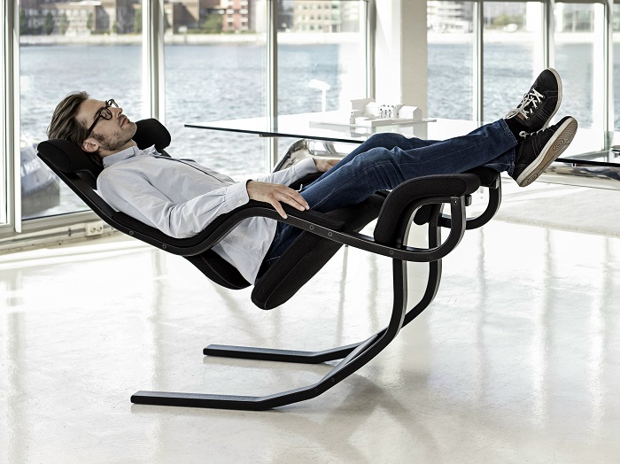zero-gravity-recliner-chair