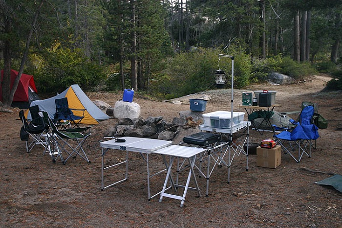 camping-kitchen-equipment