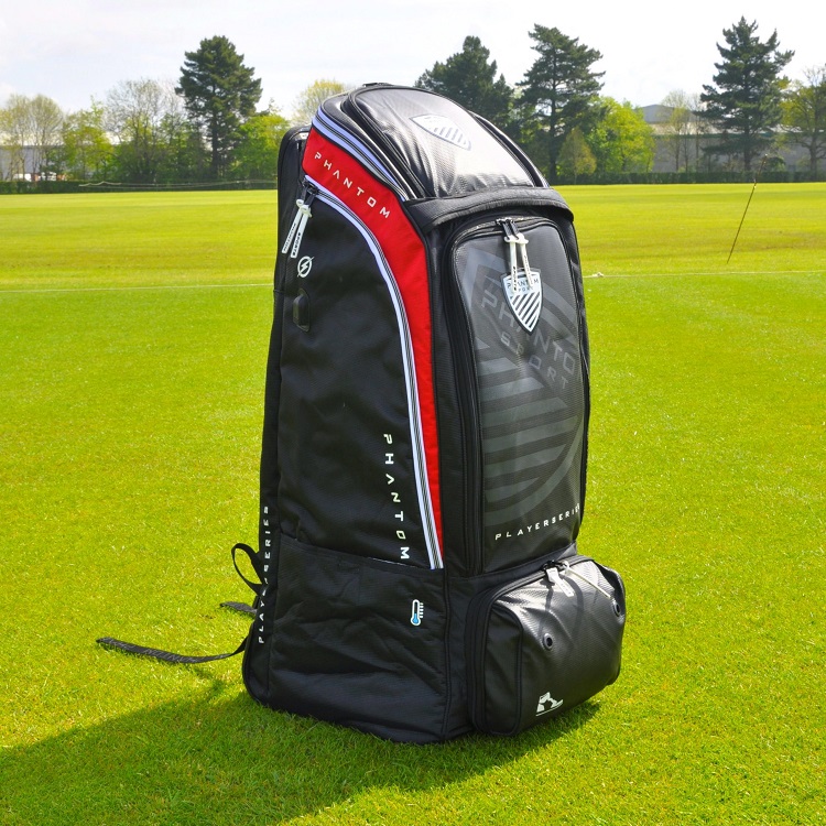Cricket-Wheelie-Bag 