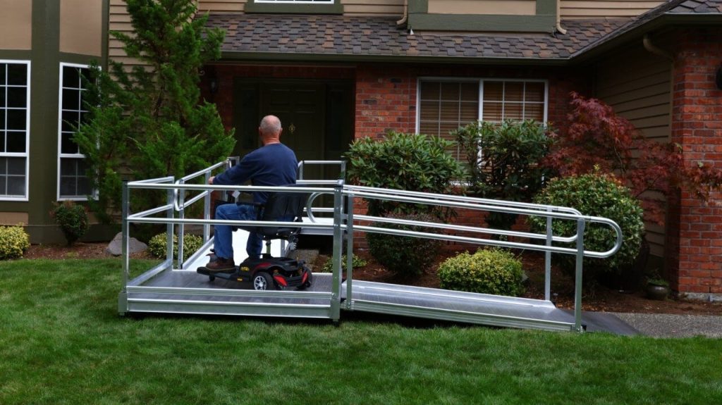 When it comes to choosing a handicap ramp, one of the most critical factors to consider is the height of the steps that you need to navigate. The height of your steps will determine the slope of the model you should pick and how long it will need to be.